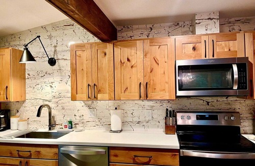 Fleetwood House | Stonecliff - Fleetwood, NC