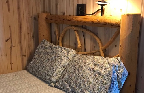 Rogers City Cottage | Stonecliffe Cottage on Lake Huron