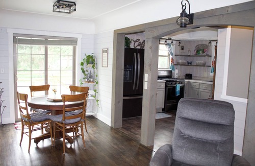 Rice Lake Resort | Stonehaven Cottages - "The Birchview Suite Duplex - Upper Level"