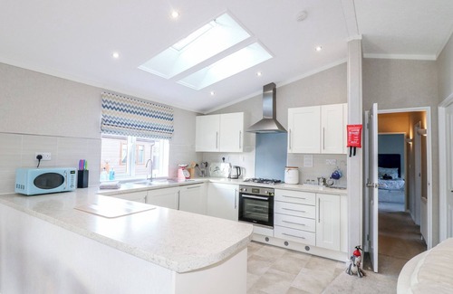 Grantham Cottage | STONES THROW, pet friendly, with a garden in Barkston