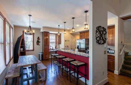 Foscoe House | Stoney Brook Cottage at Echota - Hot Tub, Fire Pit, and Outstanding Community Amenities!