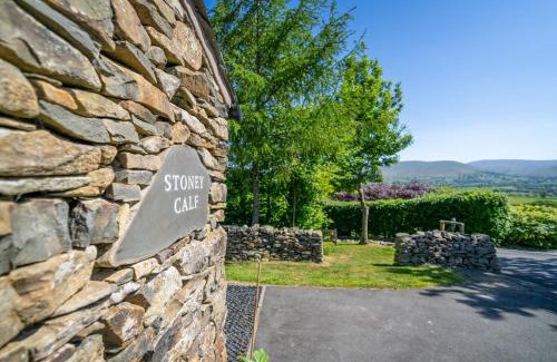 Carnforth House | Stoney Calf - Gorgeous Cottage on a working farm