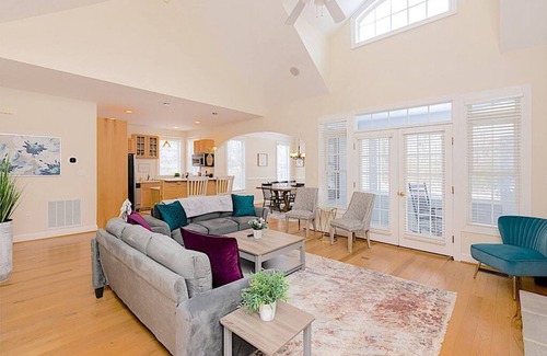 Nellysford Apartment | Stoney Creek Cottage Off The VA 151 Wine Trail