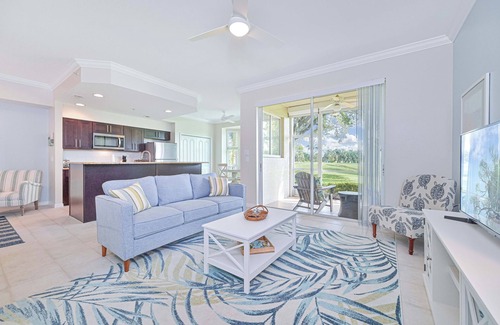 Stoneybrook Condo | Stoneybrook - First Floor Condo overlooking the Green