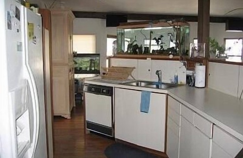 Stonington House | Stonington Borough - Private Townhome - Right in the Heart of "The Boro"