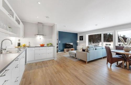 Arna Apartment | Stor og moderne leilighet i Indre Arna Bergen GRATIS PARKERING!
