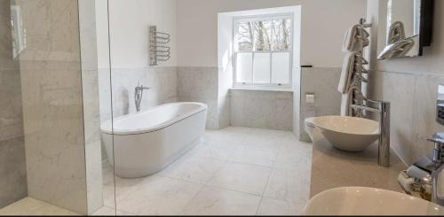 Windermere Hotel | Storrs Hall Hotel on the shore of Lake Windermere