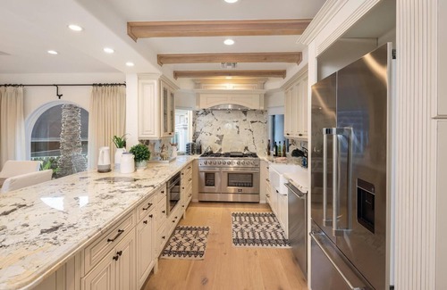 Bel Air Villa | Stradella Spanish - 3B Contemporary Mediterranean Resort-Style in Bel Air