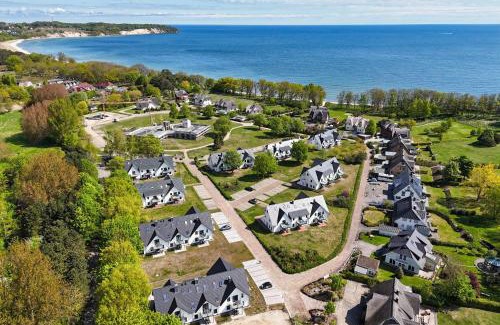 Lobbe Apartment | strandnahe FeWo mit Balkon, gratis Nutzung vom AHOI Erlebnisbad und Sauna in Sellin - Rex Rugia FeWo 30-8