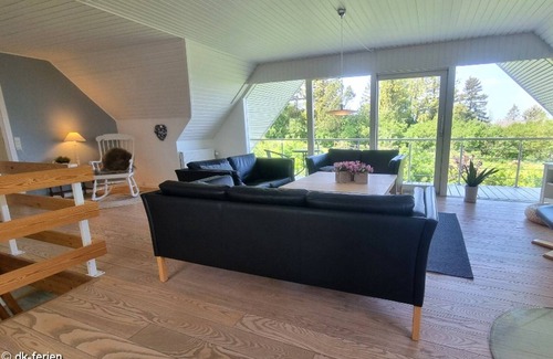 Middelfart House | Strandnahes Steinhaus mit Gemütlicher Einrichtung