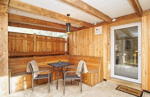 Glowe House | Strandnahes und Gemütliches Ferienhaus am Waldrand - Ferienhaus Waldidyll