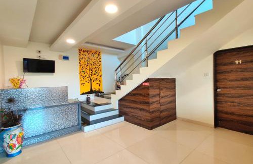 Bhilar Hotel | Strawberry Land Resort
