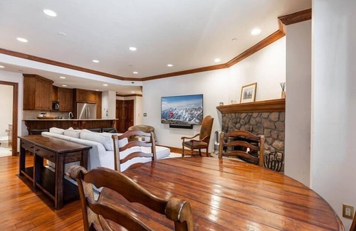 Beaver Creek Condo | Strawberry Park On The Slopes In Beaver Creek Ski-In/Ski-Out
