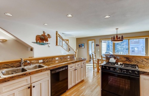 Frisco Condo | Streamside 333A