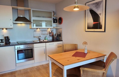 Doese Apartment | Strichweg 75A app. 40, WiFi, lake view, balcony, non-smoking