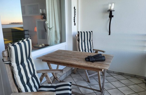 Doese Apartment | Strichweg 75A app. 40, WiFi, lake view, balcony, non-smoking
