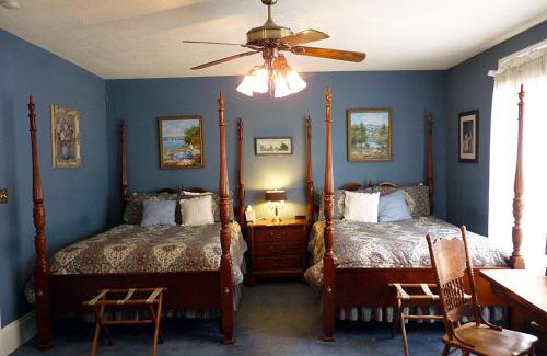 Hyde Park Bed & Breakfast | Strickland Arms Bed and Breakfast