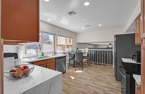 Las Vegas House | Strip-side Villa: Pool, Mini Golf, Casino Games!