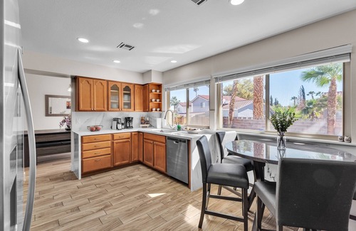Las Vegas House | Strip-side Villa: Pool, Mini Golf, Casino Games!