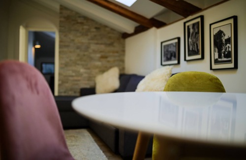 Old Town Apartment | Strudel home, under-roof apartment in the heart of the old town