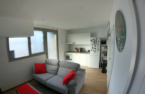 Collblanc y La Torrassa Apartment | Studio Florida