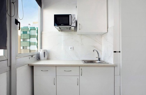Vegueta Apartment | Studio "41" with Mountain View & Wi-Fi