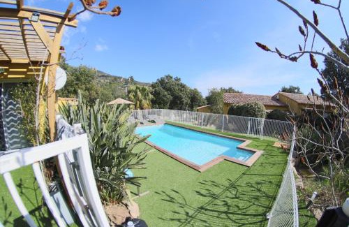 San-Gavino-di-Carbini Apartment | Studio à Porto-Vecchio chez Pierre