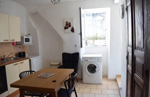 Montbrun-les-Bains Apartment | Studio 1 of 26 square meters, capacity 2 near Montbrun Les Bains