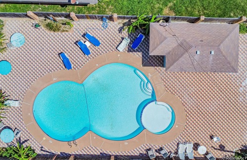 South Padre Island Condo | Studio 206 Across the Street from the Gulf!