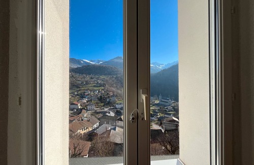 Arvillard Apartment | Studio '206' with shared pool, shared terrace and Wi-Fi