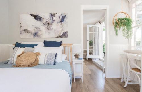 Coffs Harbour Villa | Studio 26: Central, Hampton’s Poolside Hideaway