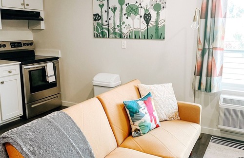 Midtown Apartment | Studio #3 Modern Studio in OKC's Vibrant Midtown!