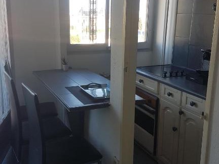 Le Piol Apartment | Studio 3 personnes jolie vue proche gare 11 ave paul arene