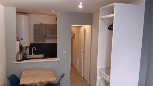 Besancon Apartment | Studio 302 au 15 rue Battant à Besançon