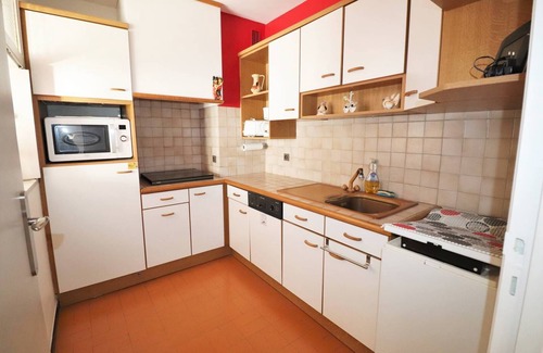 Le Grau-Du-Roi Apartment | Studio 4 people 350m sea air conditioning parking