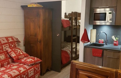 Chatel Apartment | Studio 4 pers. à Châtel : balcon, parking, proche télécabine Linga - cuisine équipée et WIFI - FR-1-676-100