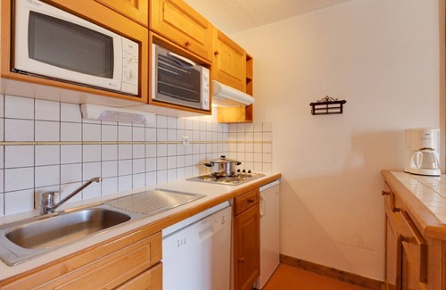 Les Deux Alpes Apartment | Studio 4 ppl near the ski staion and balcony