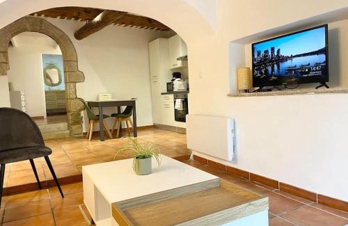 Cornillon-Confoux Apartment | Studio 40m2 au cœur du village