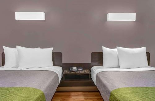 Chamblee Hotel | Studio 6-Atlanta, GA - Chamblee