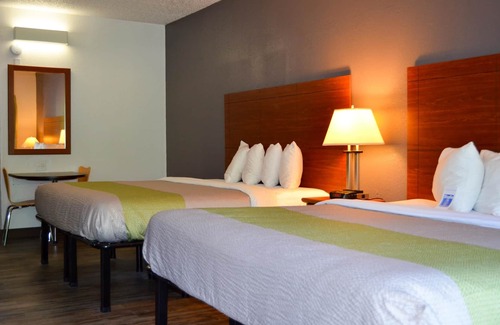 Twin Brook Hotel | Studio 6 Chattanooga, TN - East