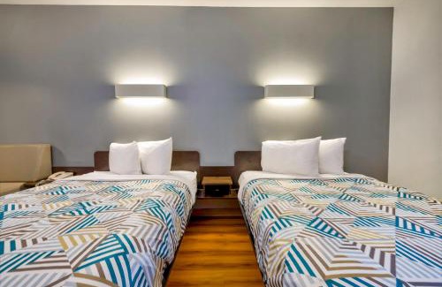 Texas City Hotel | Studio 6 Suites Texas City, TX I 45 South