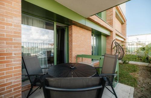Sibiu Apartment | Studio 7 The Lake Home