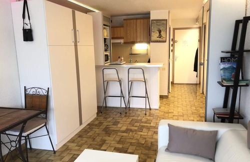 Sevrier Apartment | Studio 70 meters from Lake Annecy with terrace facing the lake