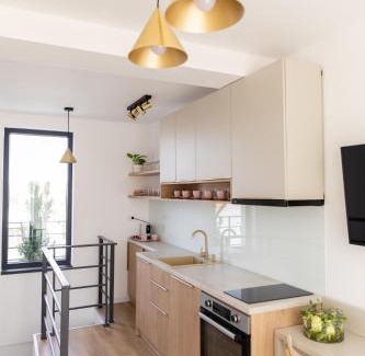 Otopeni Apartment | Studio 8 I One Bedroom Apartment I Airport I Therme