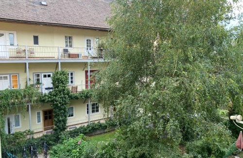 Klagenfurt am Woerthersee Apartment | Studio am Lendkanal