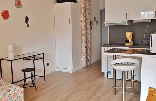 Golfe Juan Condo | Studio any comfort 2 people in residence of standing