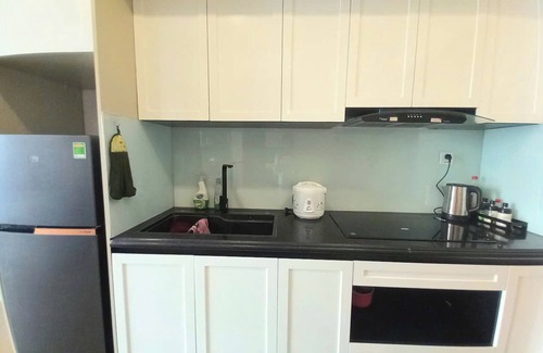 Van Giang House | Studio apartment 35m2 in Ecopark, nice view, high speed wifi, fully furnished.