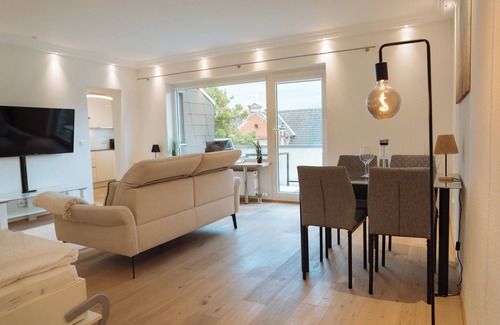 Coburg Apartment | Studio apartment 50sqm with balcony