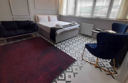 Kabatas House | Studio Apartment At The Taksim