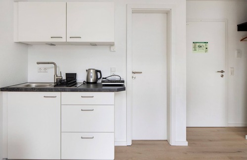 Bad Krozingen Apartment | Studio Apartment 'Tunsel' with Wi-Fi